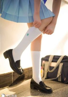 朴银狐妻子的职业